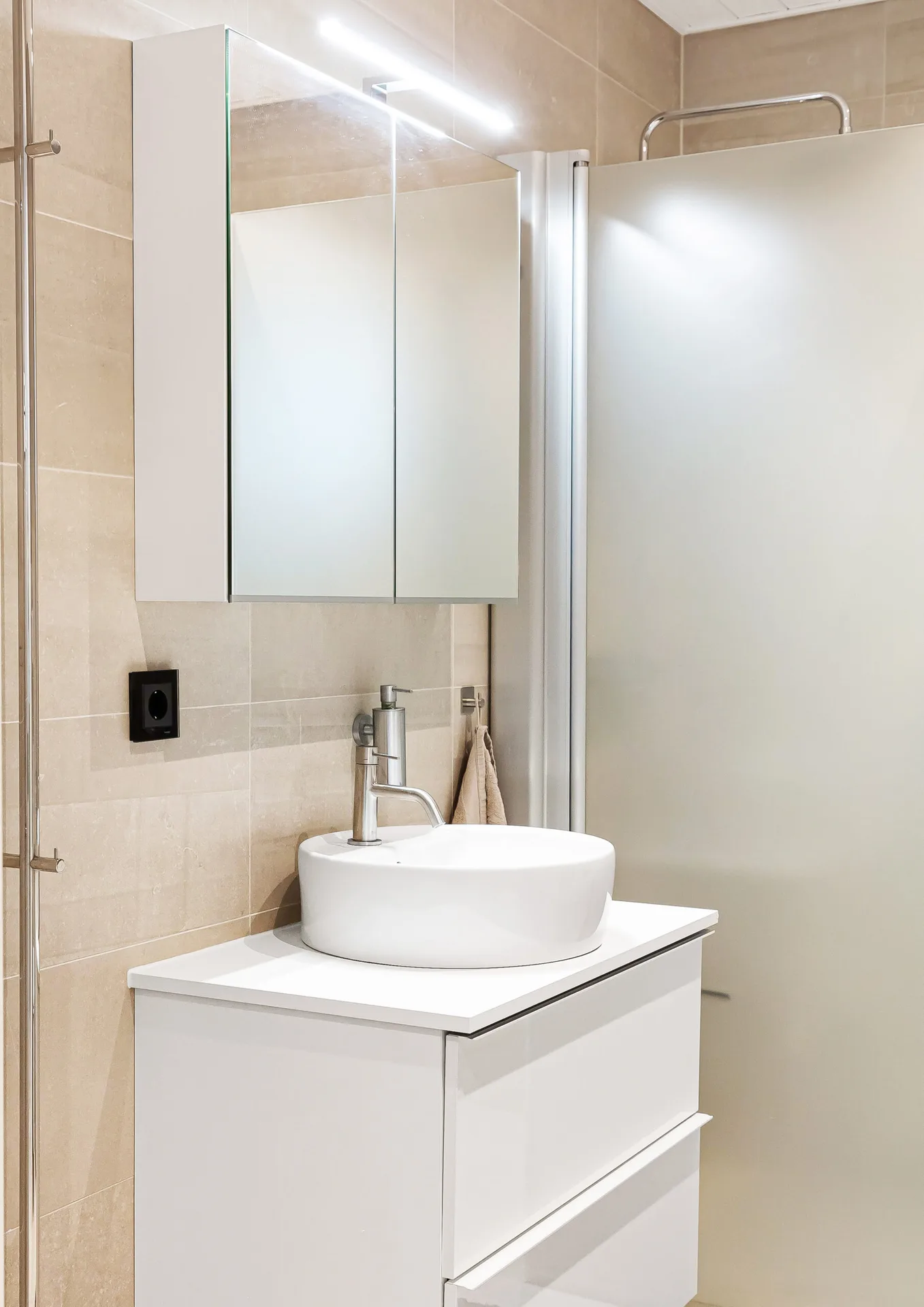 1-planshus, Höllviken