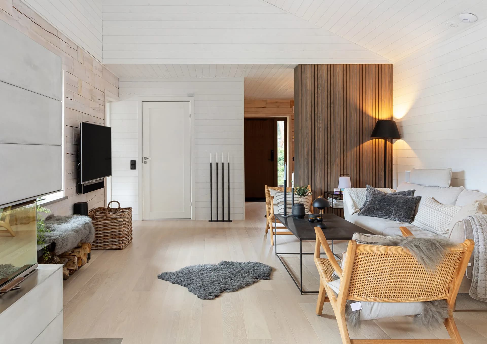 1-planshus, Höllviken