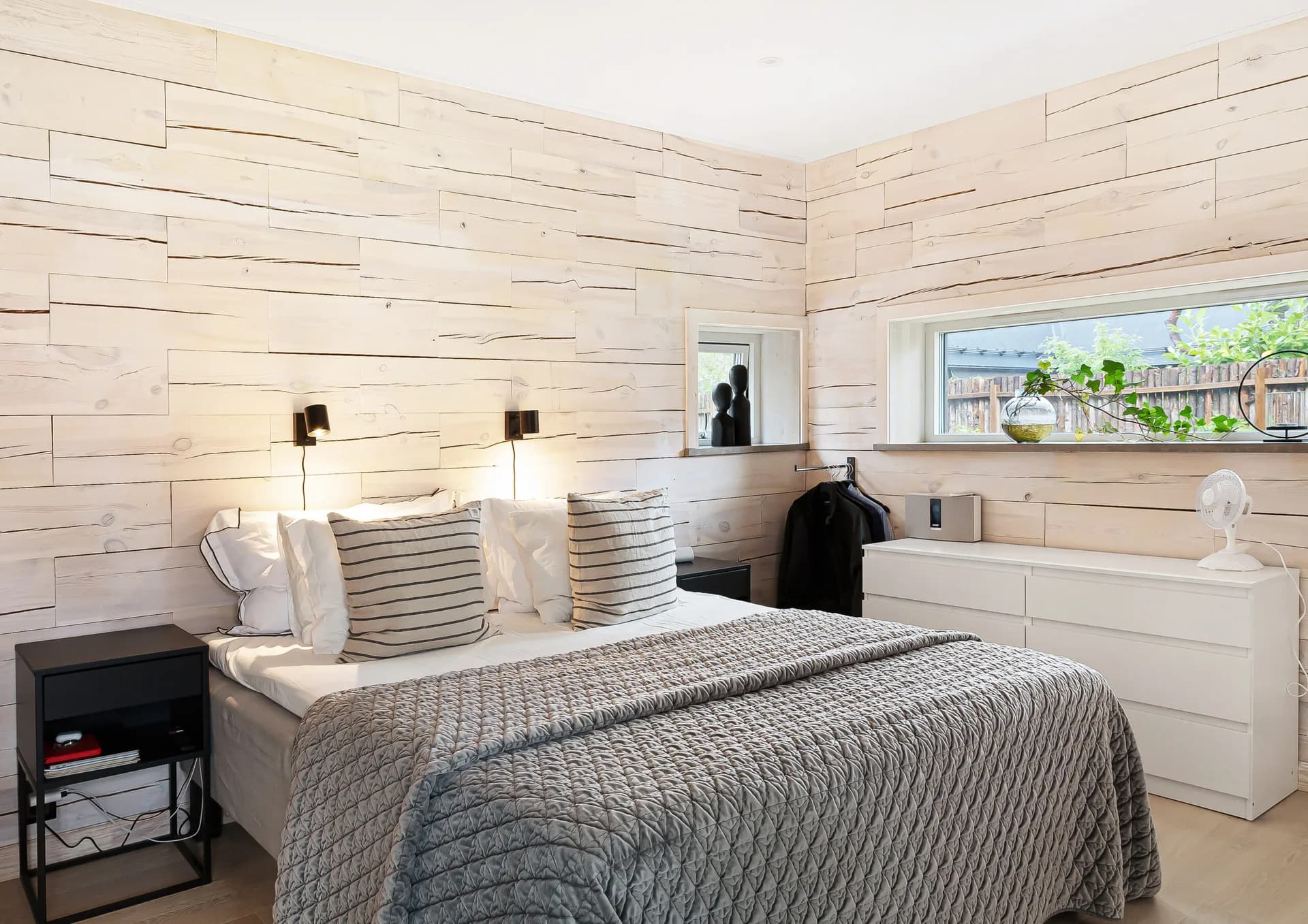 1-planshus, Höllviken