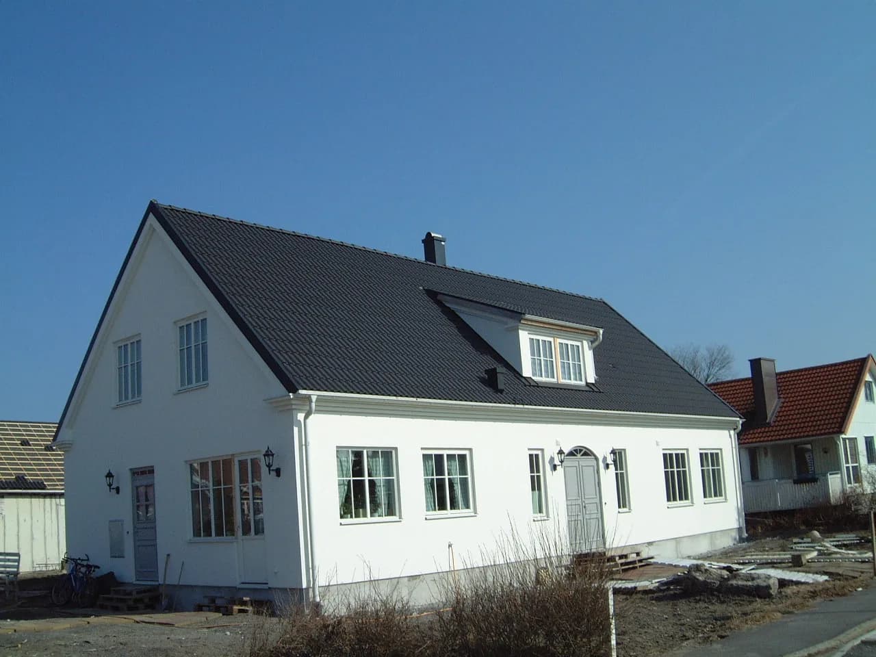 H 536