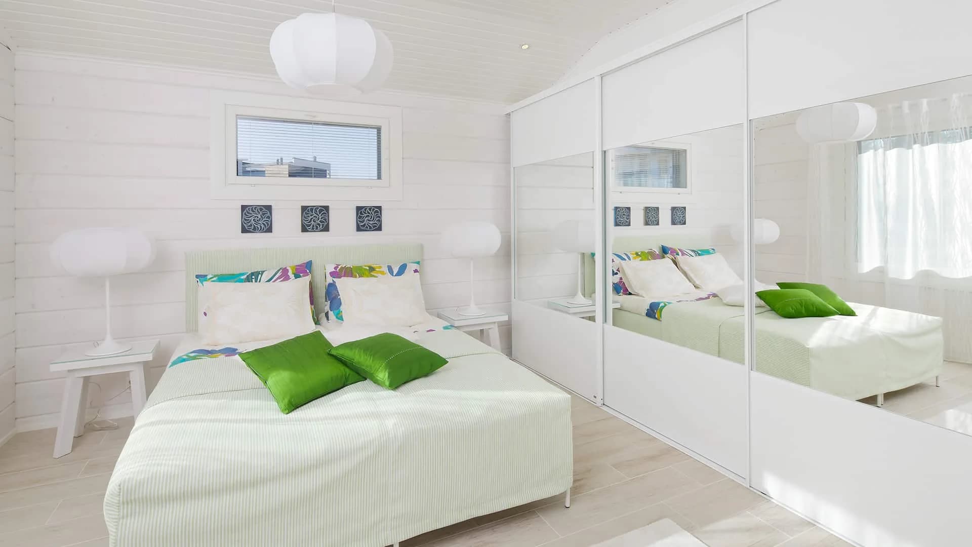 Timmerhus Nuuna 129T