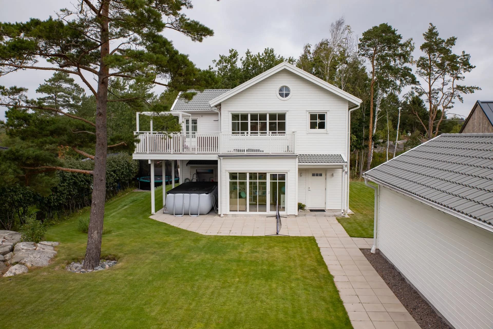 Villa AD