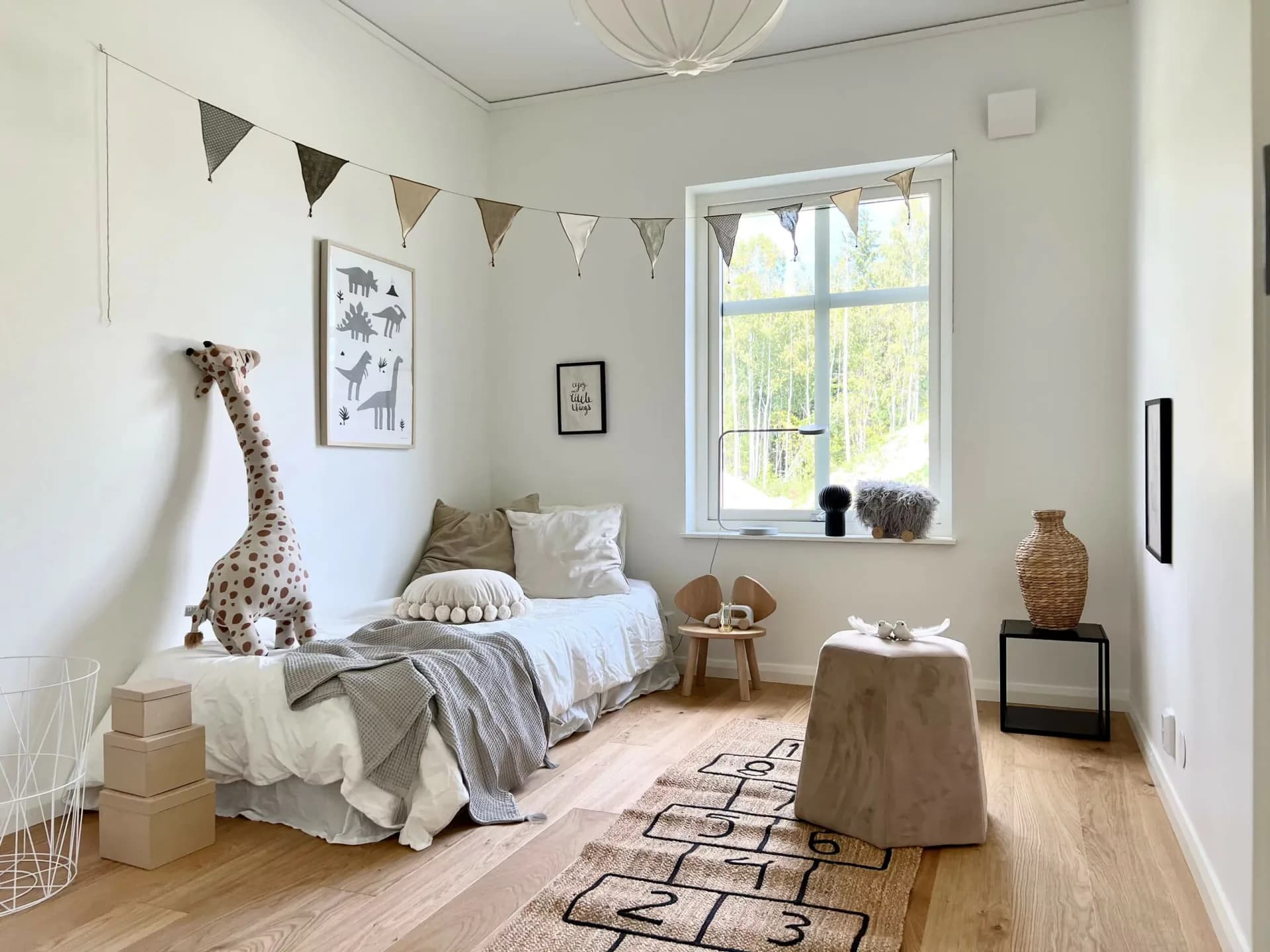 trivselhus visningshus stella 157 örebro