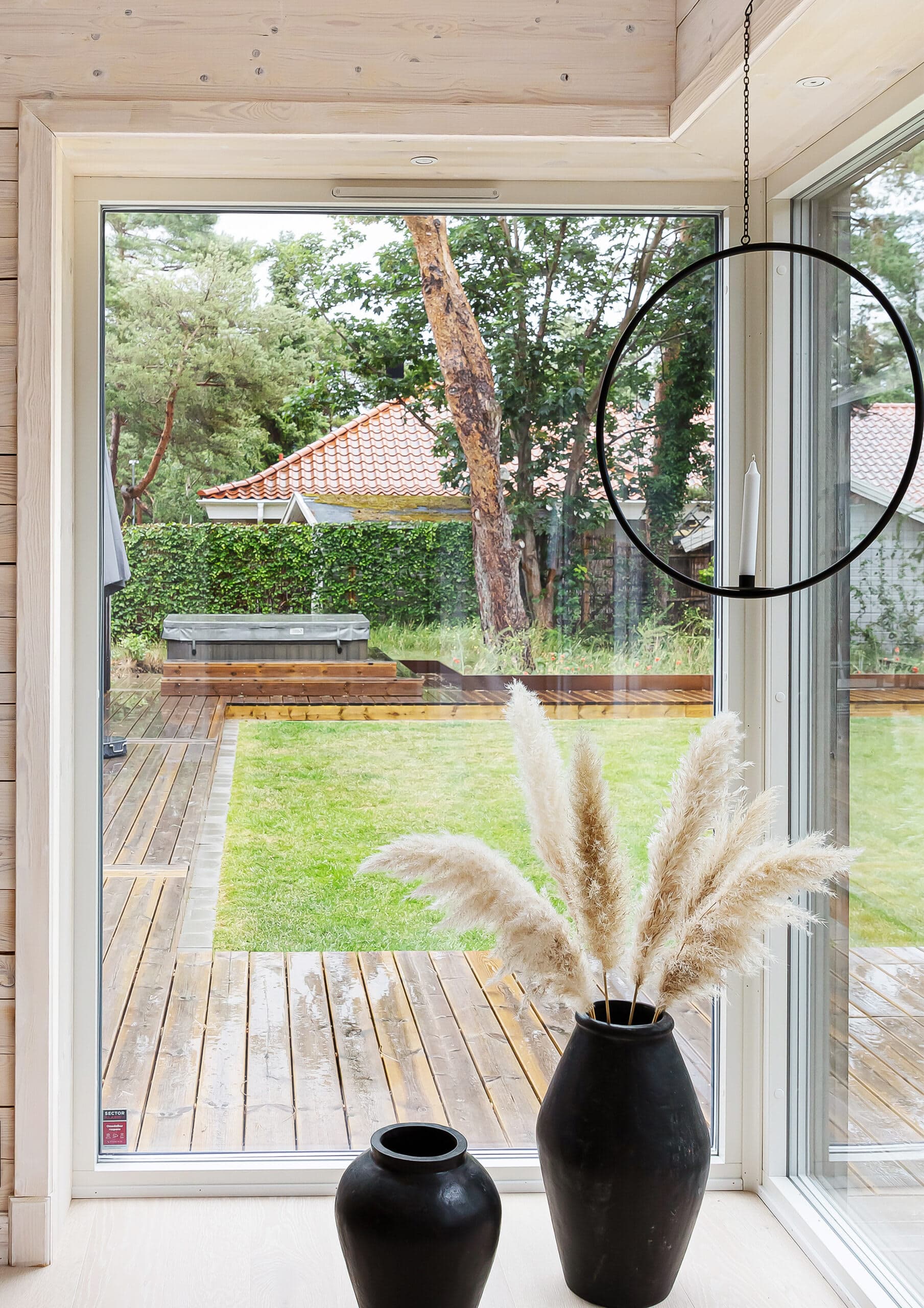 1-planshus, Höllviken