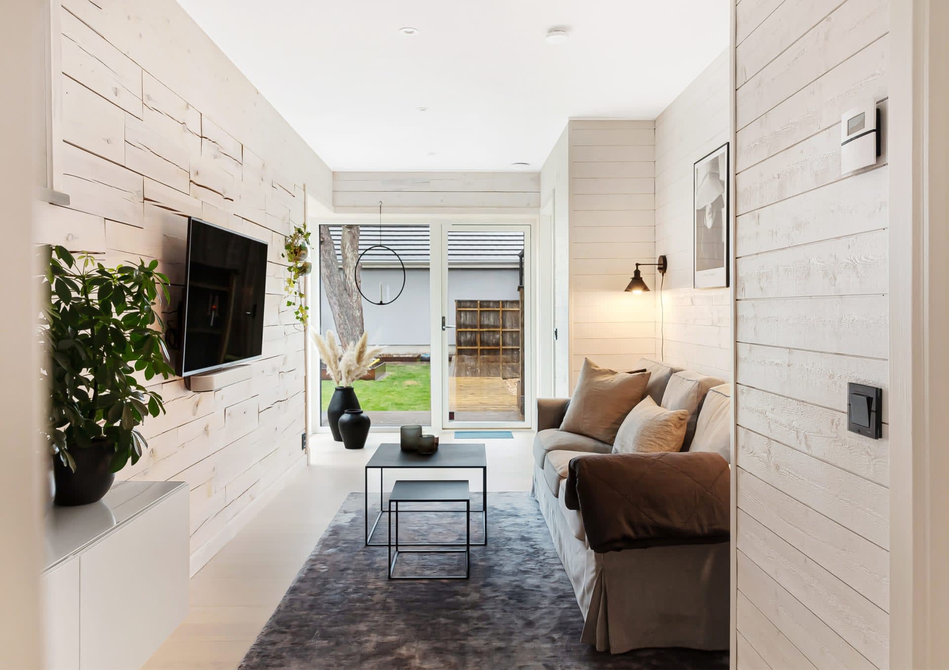 1-planshus, Höllviken