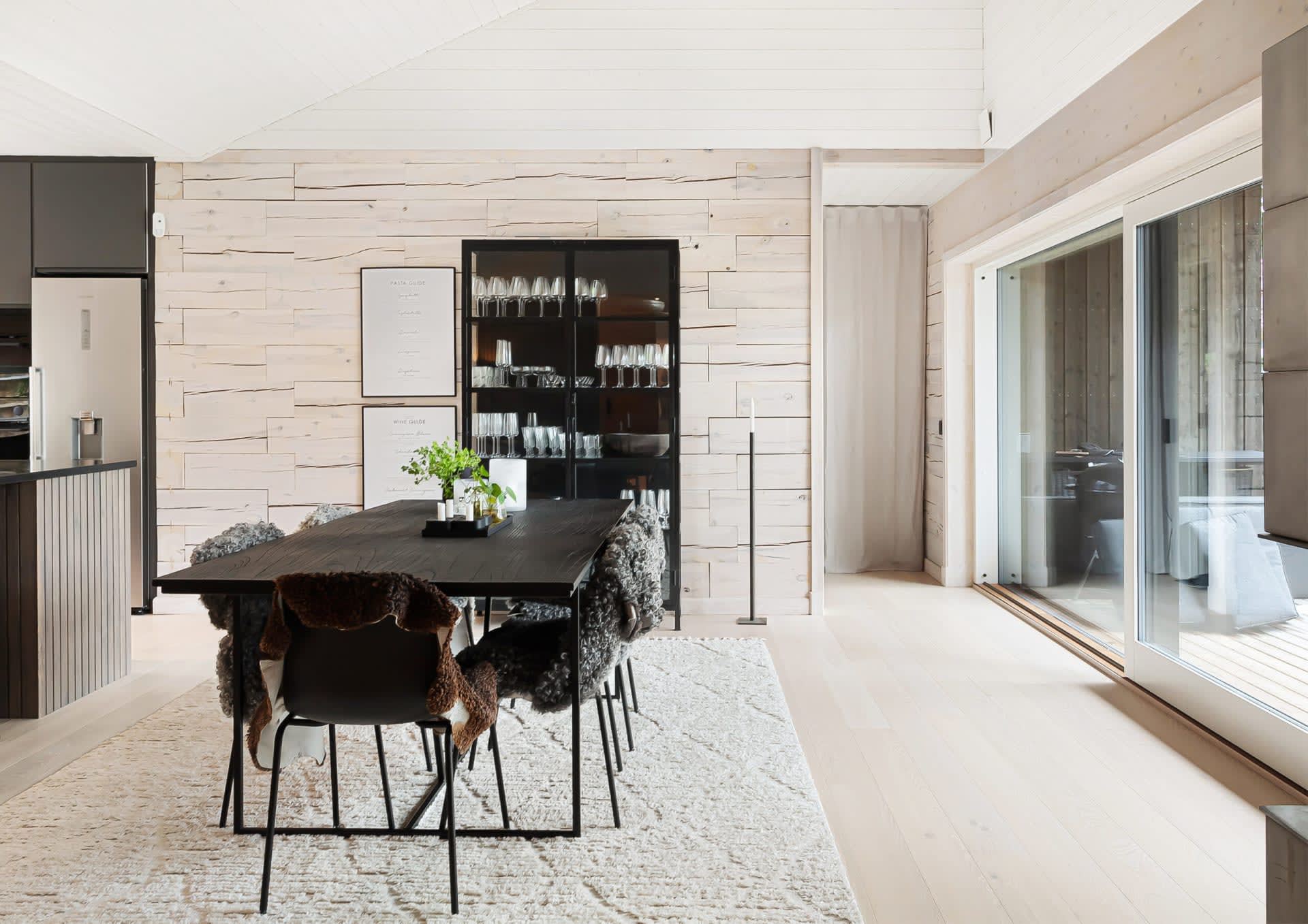 1-planshus, Höllviken