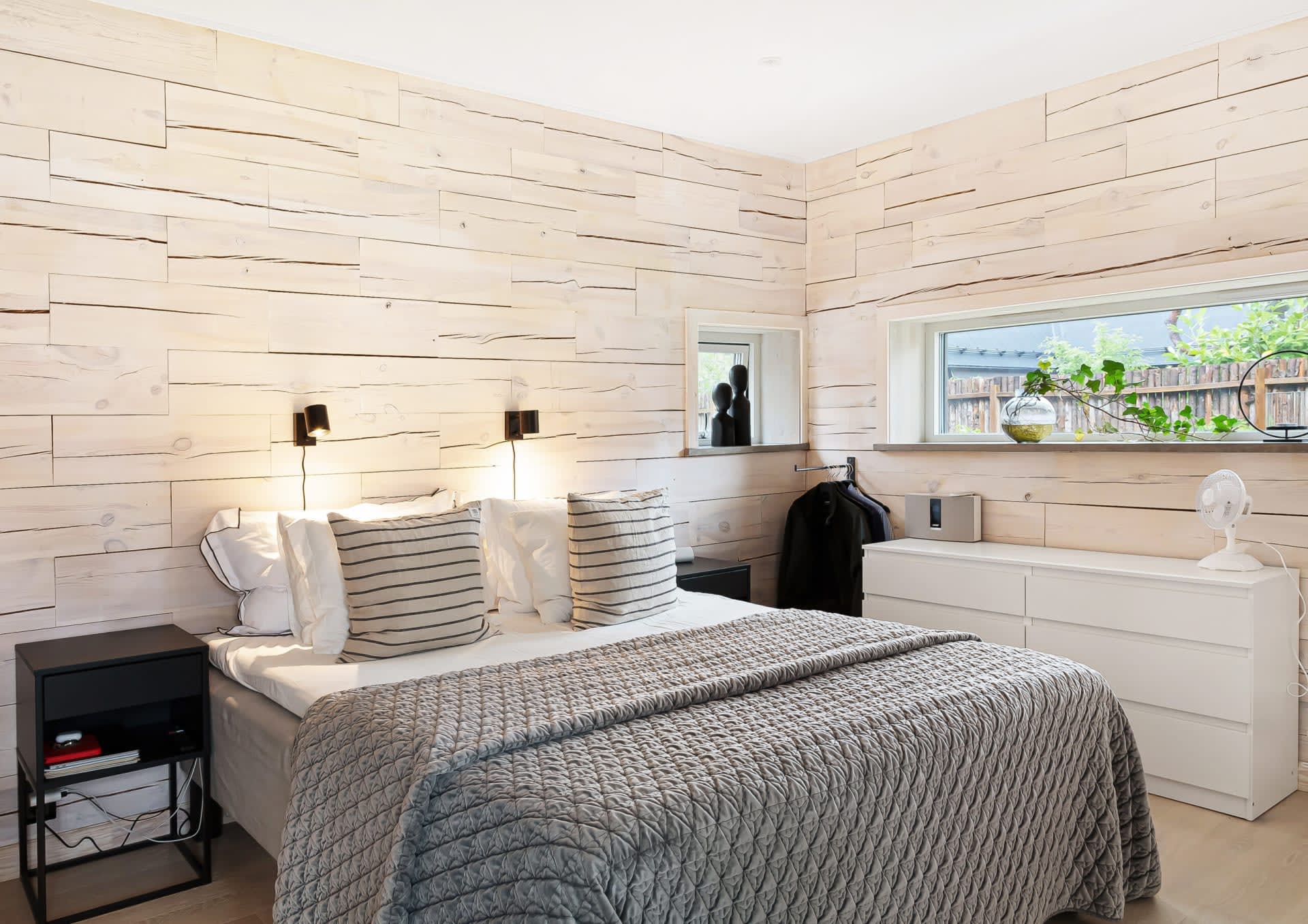 1-planshus, Höllviken